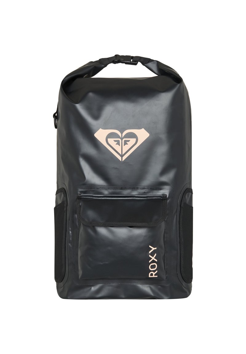 Schwarzer wasserdichter Rucksack mit einem großen pinken Herzlogo, vorderer Tasche, seitlichen Netzfächern und verstellbaren Schulterriemen.