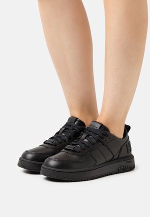 HUGO, Baskets basses - black