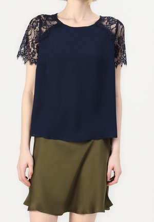 Blouse - dark blue