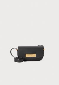 Selezionato, black