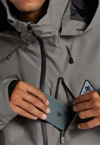 DC Shoes Regenjas -  pewter