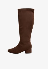 Nevybrané, chocolate brown
