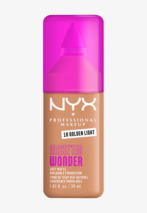 Fond de teint NYX Professional Makeup dans un flacon beige avec un capuchon rose, étiqueté "18 Golden Light". Fini mat doux, format de 30 mL.
