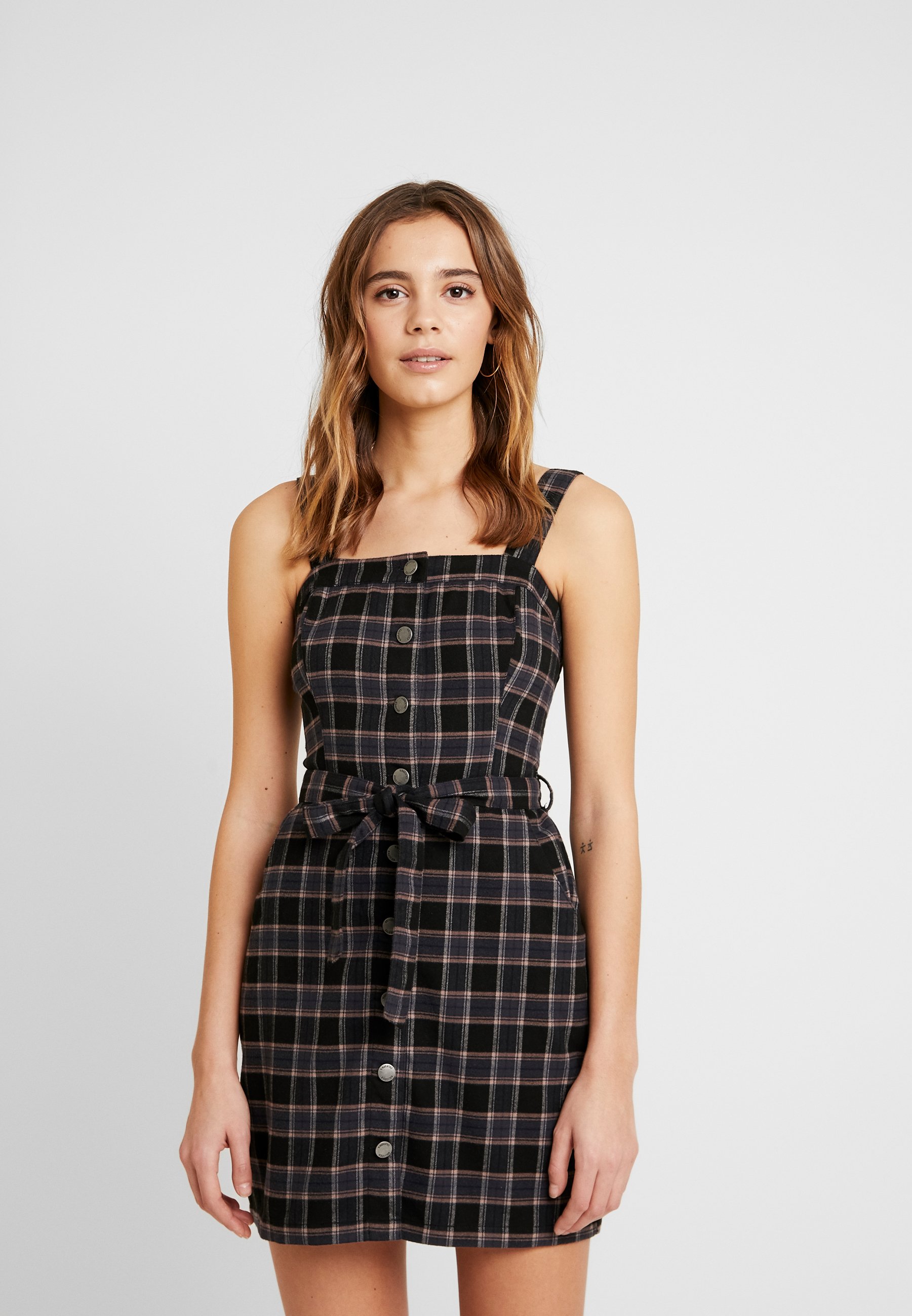 Hollister Co Etuikleid Black Plaid Schwarz Zalando De 