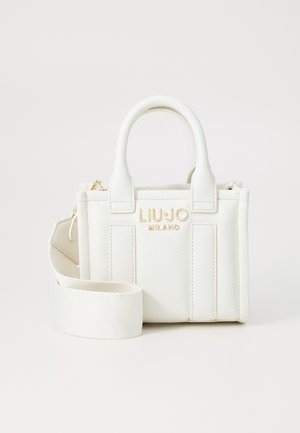 Kleine witte leren handtas met dubbele bovenhandvatten, brede stoffen schouderriem en gouden "Liu Jo Milano" logo aan de voorkant.