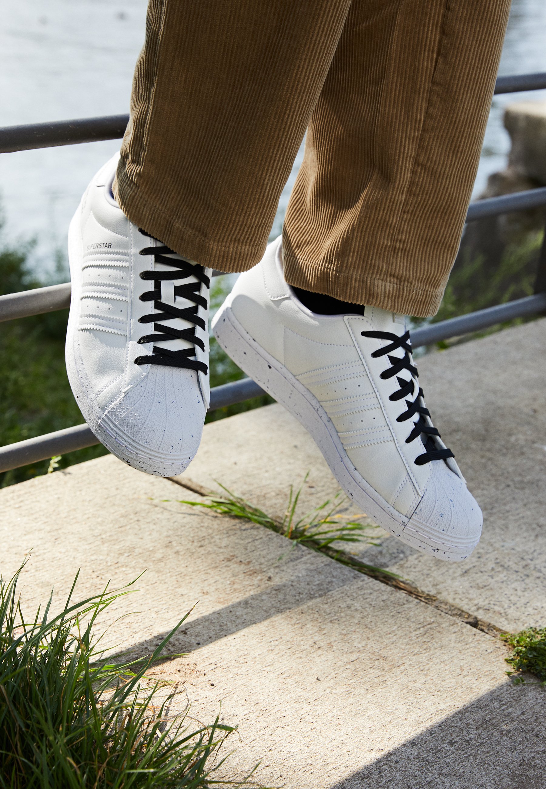 superstar unisex adidas