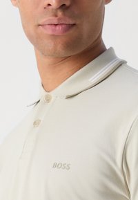 BOSS PAUL - Polokošeľa - light beige