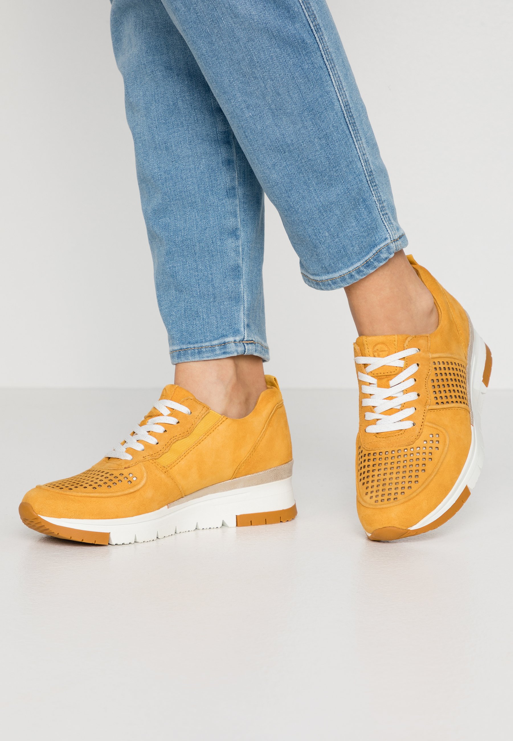 Relax Baskets pour Femme | FASHIOLA.fr