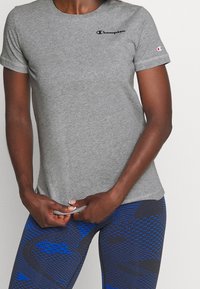 Champion T-shirt basic