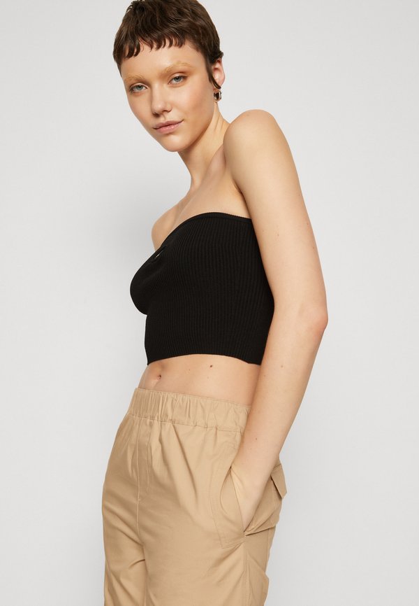 CLARKSVILLEX - Top - 5kb4