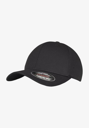 Gorra negra con un diseño estructurado, textura de malla y visera redondeada. Presenta una pegatina del logo en la parte frontal. Tejido suave, estilo ajustado.