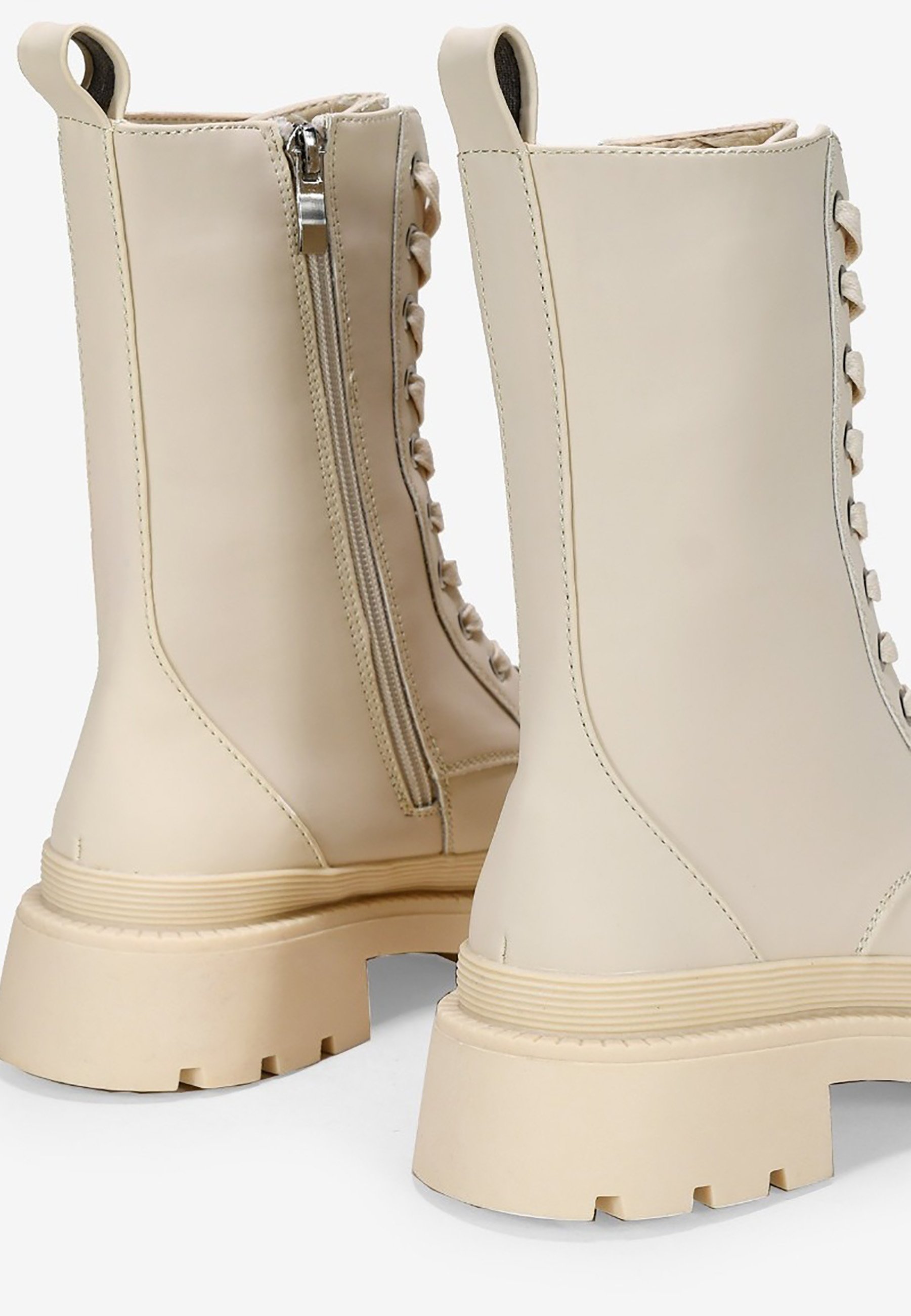 Bosanova ENGOMADAS CON CORDONES - Botas con cordones - beige - Zalando.es