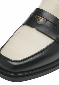Tamaris Slip-ins - black