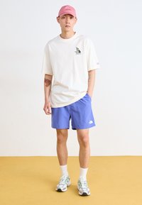 Thumbnail Image 3