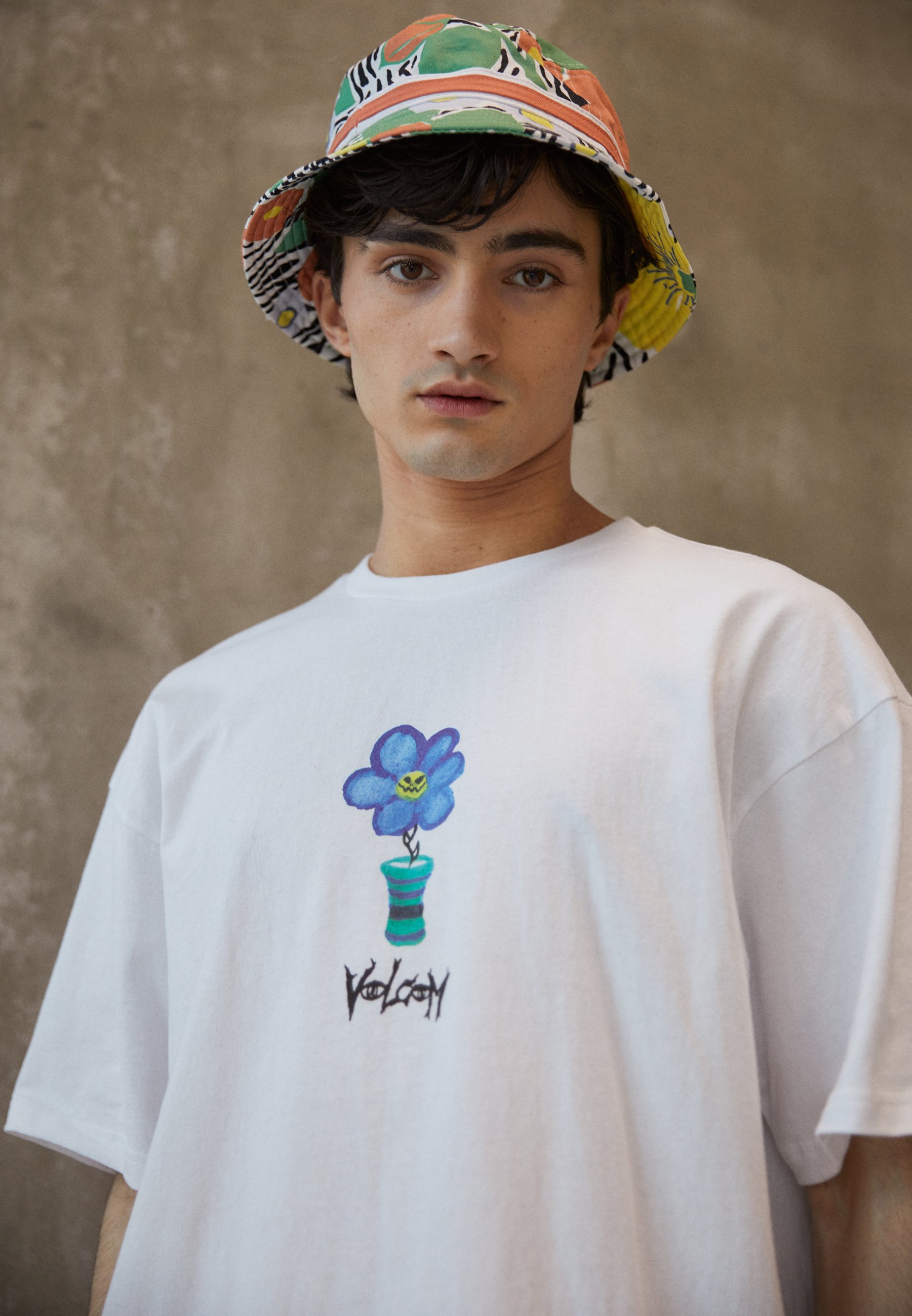 balenciaga earth shirt