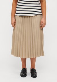 Tommy Hilfiger Curve FLUID PLEATED MIDI SKIRT - Pleated skirt - beige