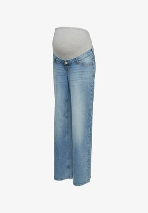 Gaiši zili grūtnieču džinsi ar elastīgu pelēku vēdera paneli un vaļēju, taisnas kājas piegriezumu uz balta fona.