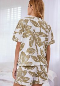 Next SHORT SLEEVE - REGULAR FIT  SET - Pyjama - green leaves