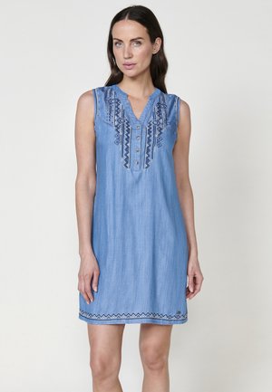 STRAPPY - Robe en jean - azul med medium blue