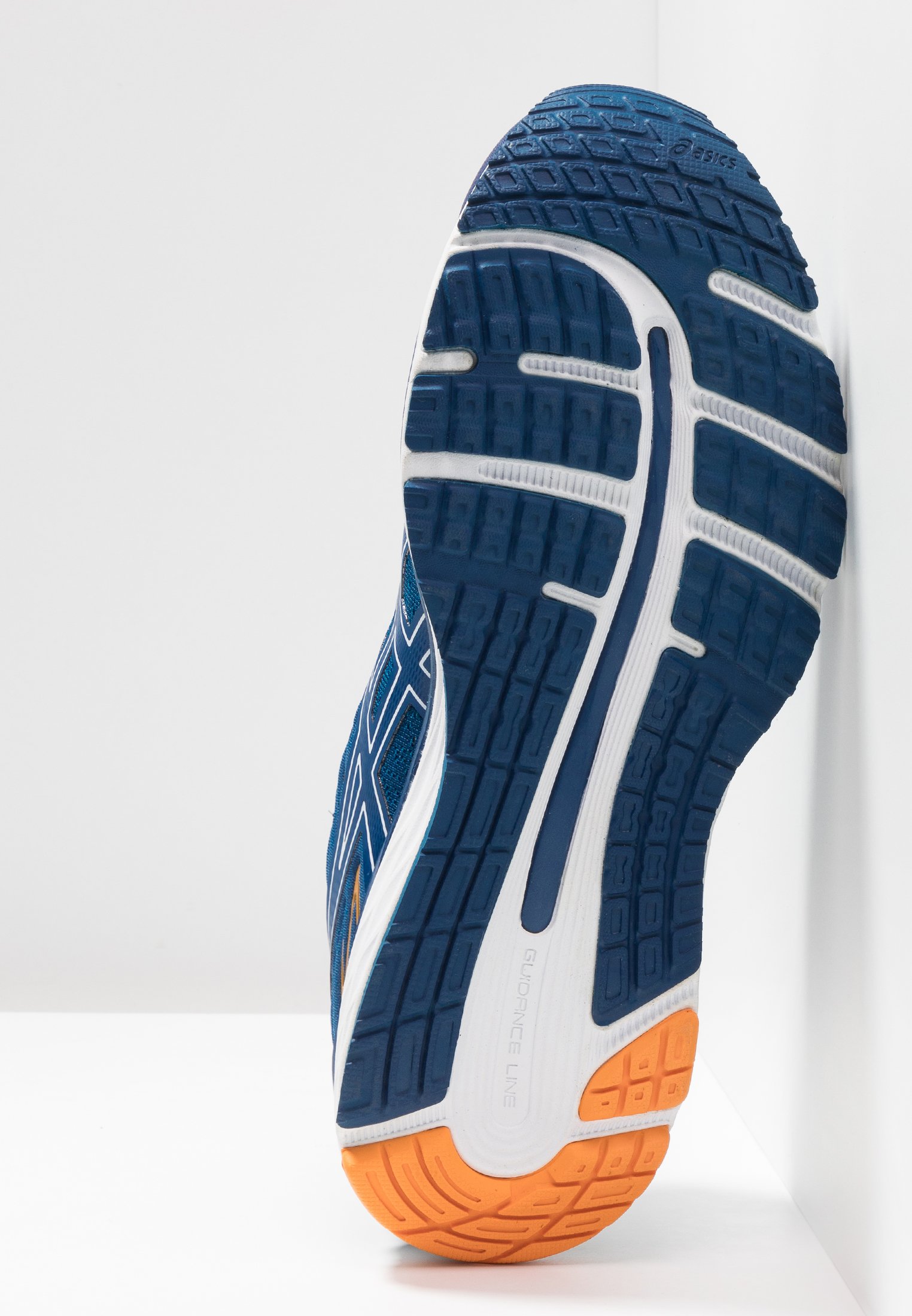 zalando asics cumulus