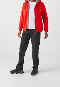 Salewa Hardshelljacka - red