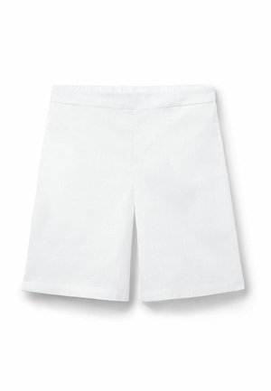 Witte knielange shorts met een rechte pasvorm en een elastische tailleband, weergegeven op een effen witte achtergrond.
