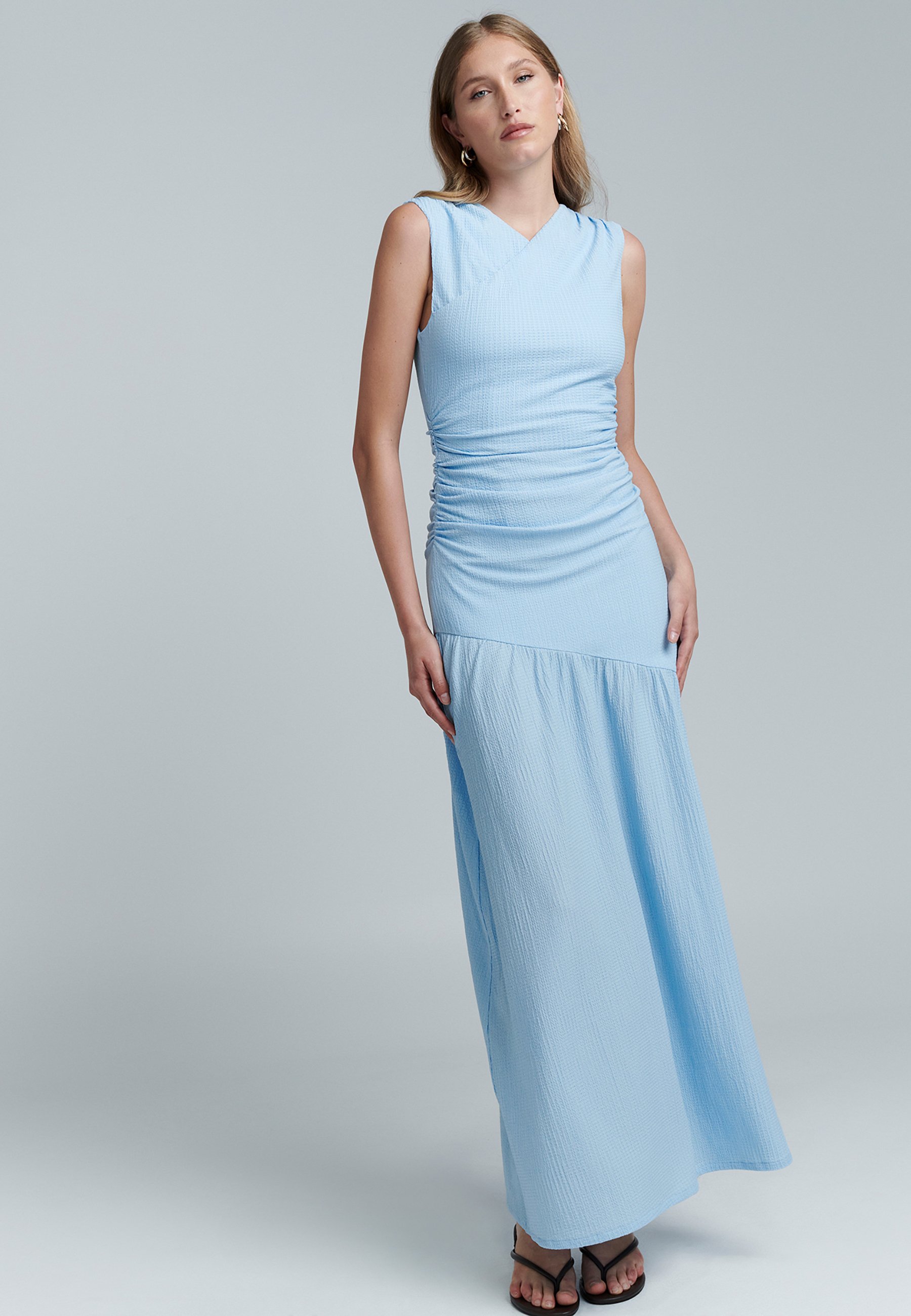 blue velvet long dress MACloth Mermaid Long Sleeves Velvet Royal Blue Prom Dress V Neck Formal Evening Gown Custom Color / Above Knee / US6 main image 1