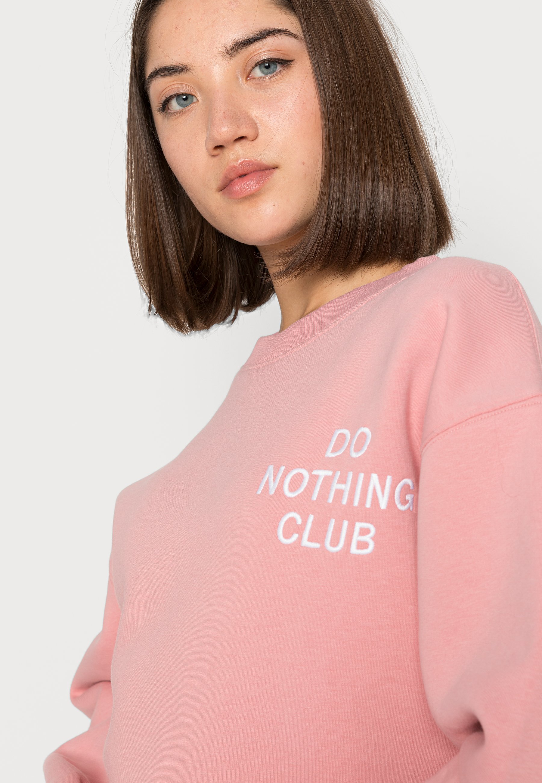 On Vacation LADIES' DO NOTHING CLUB 