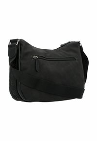 Borsa a spalla nera realizzata in materiale liscio, con tasca anteriore con zip, tracolla regolabile e dettaglio del logo lungo la tracolla.