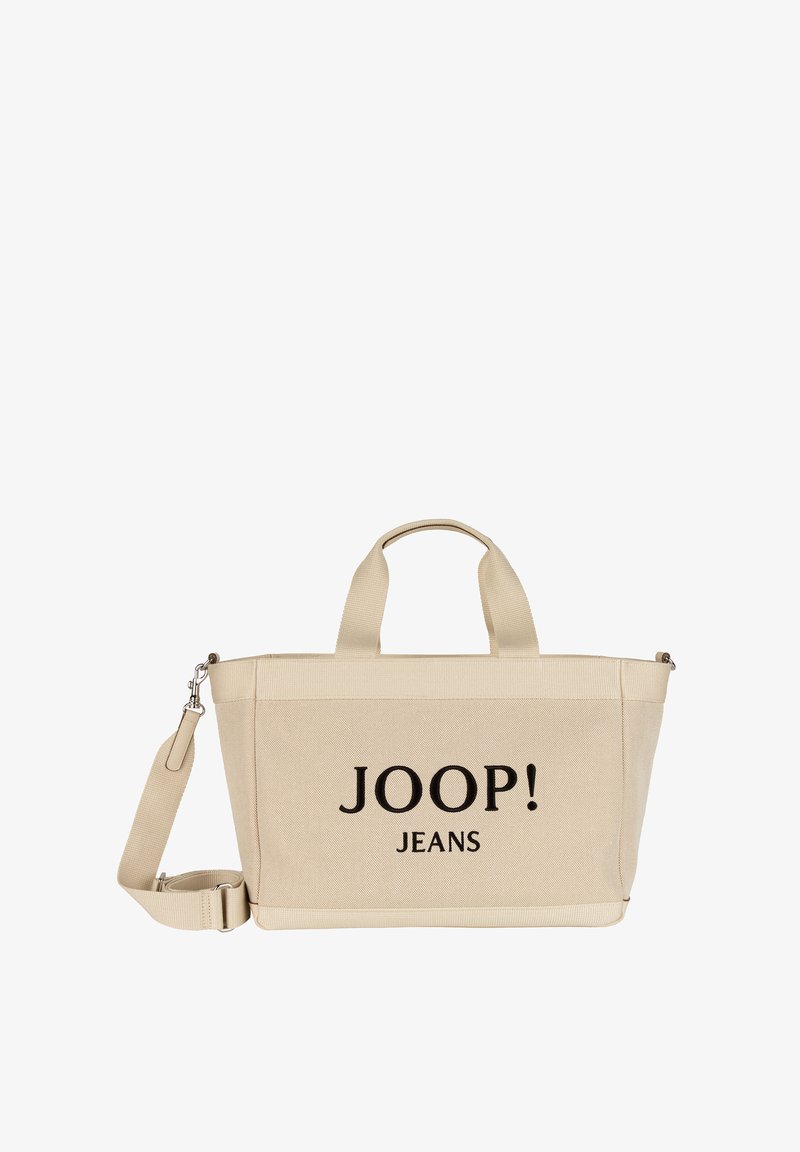Beżowa torba na ramię z płótna z dwoma górnymi uchwytami i regulowanym paskiem na ramię. Na przodzie czarne logo "JOOP! JEANS". Zapięcie na zamek.