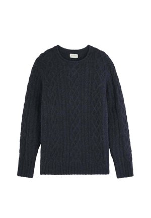 Pull en maille torsadée bleu marine, fabriqué à partir de matériaux doux, dispose d'un col rond et de manches longues avec des poignets et un ourlet côtelés.