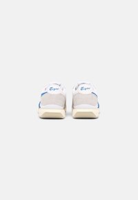 White and gray suede and mesh athletic shoes with blue accents and a beige sole, featuring a logo on the heel. Rear view.