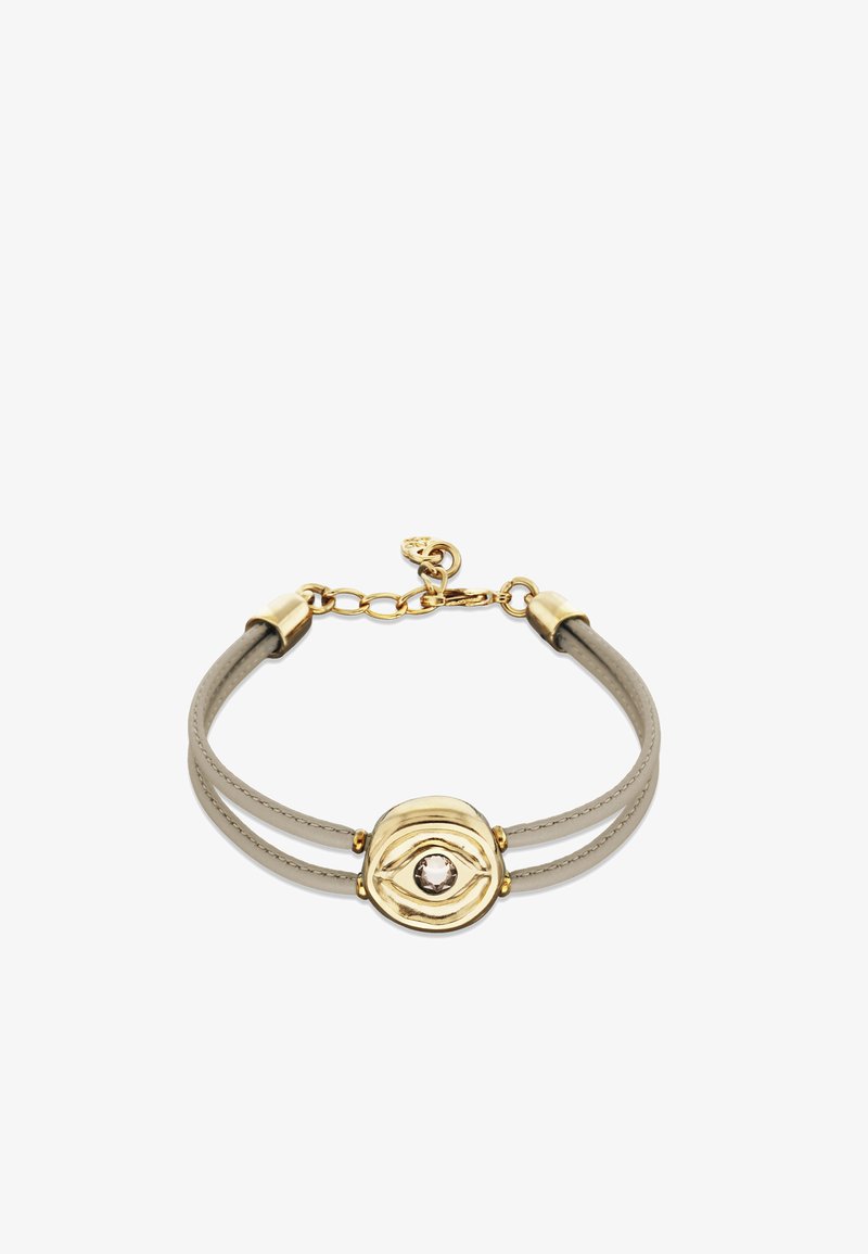 Bracelet en cuir avec deux bracelets gris, présentant un accent central doré avec un motif d'œil et une pierre transparente. Fermeture à pince homard.