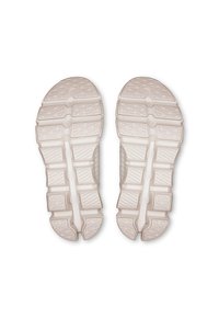 On CLOUDSWIFT 4 AD - Trainers - sand   ivory