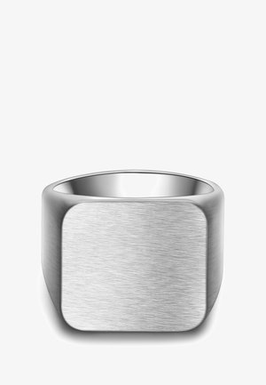 Čelični prsten od brušenog srebra s ravnim, pravokutnim vrhom i zaobljenim rubovima, s glatkom unutarnjom trakom za udobnost.