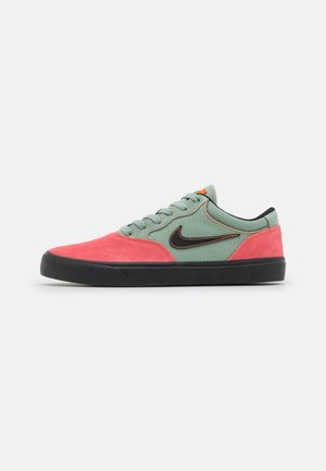 Sneaker low - pink
