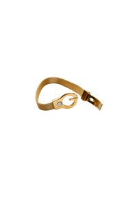 Cierre de metal dorado con un diseño de agarre en una correa trenzada. Textura suave con un acento circular y un mecanismo de cierre seguro.