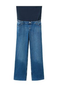 Niebieskie dżinsy z szerokimi nogawkami, wyposażone w standardowy wzór z pięcioma kieszeniami i zapięcie na guziki, zestawione z czarną koszulą na górze.