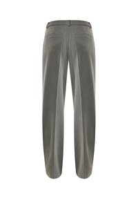 Pantaloni grigi su misura con vestibilità dritta, caratterizzati da un sottile motivo a righe, passanti per cintura e due tasche posteriori.