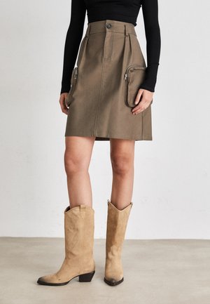 A-line skirt - mud