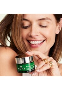 NUXE NUXE NUXURIANCE ULTRA - ALL SKIN CREAM - Dagcrème - -