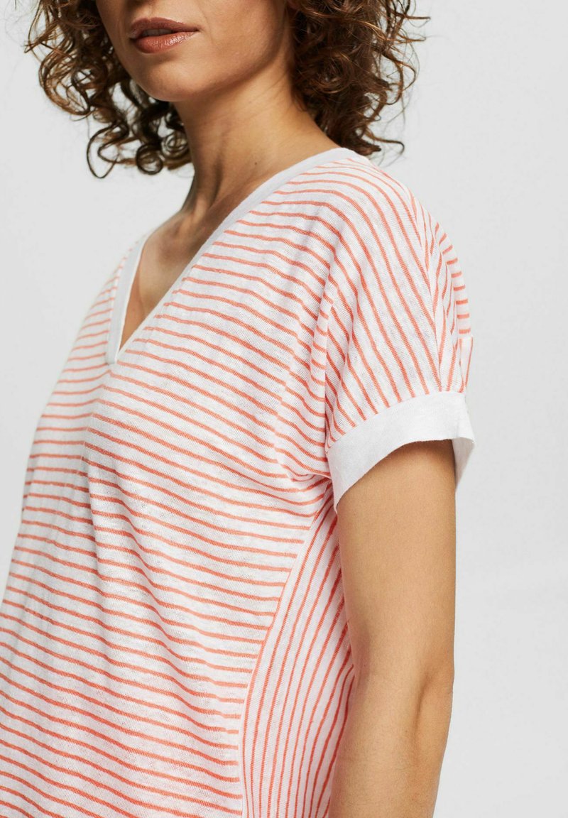 Damen T-Shirts | Esprit Collection T-Shirt print white/weiß - HX05865 Damen T-Shirts | Esprit Collection T-Shirt print white/weiß - HX05865