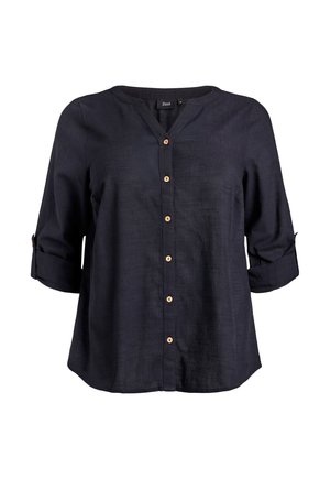 Czarna bluzka z długim rękawem, z drewnianymi guzikami z przodu oraz podwiniętymi rękawami zapinanymi na paski z guzikami.