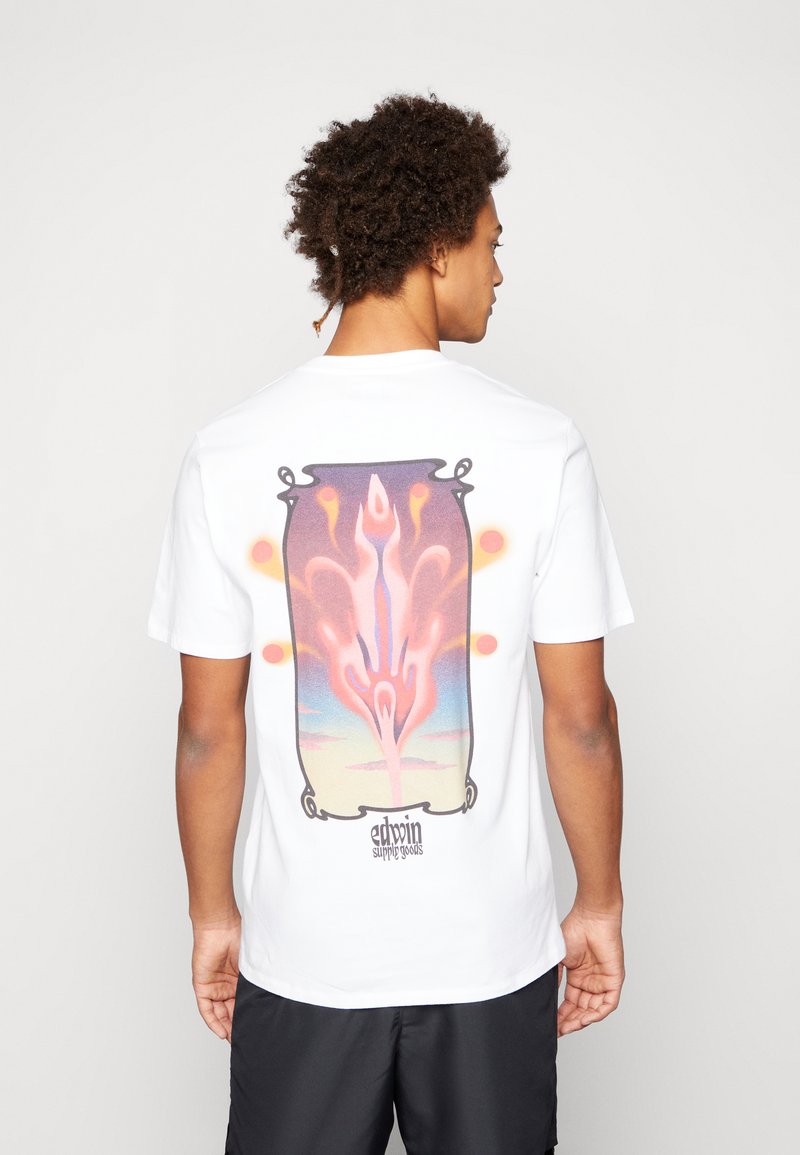 Edwin HANA NO SHITA UNISEX TShirt print white/weiß Zalando.de