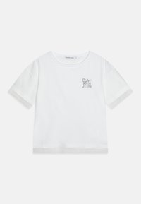 T-shirt in cotone bianco con maniche corte, scollatura tonda e orlo a contrasto. Presenta un piccolo logo grigio "Calvin Klein Jeans" sul petto.