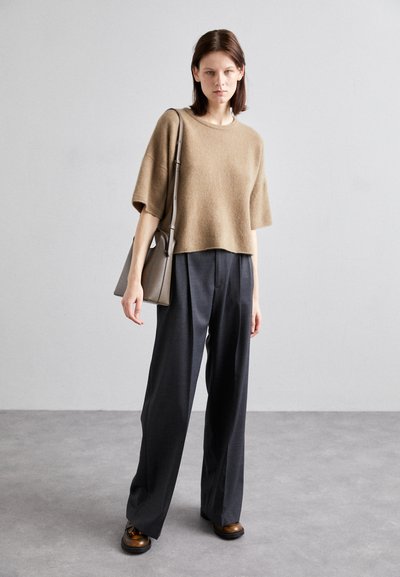 Filippa K TEE - T-shirt basic - taupe