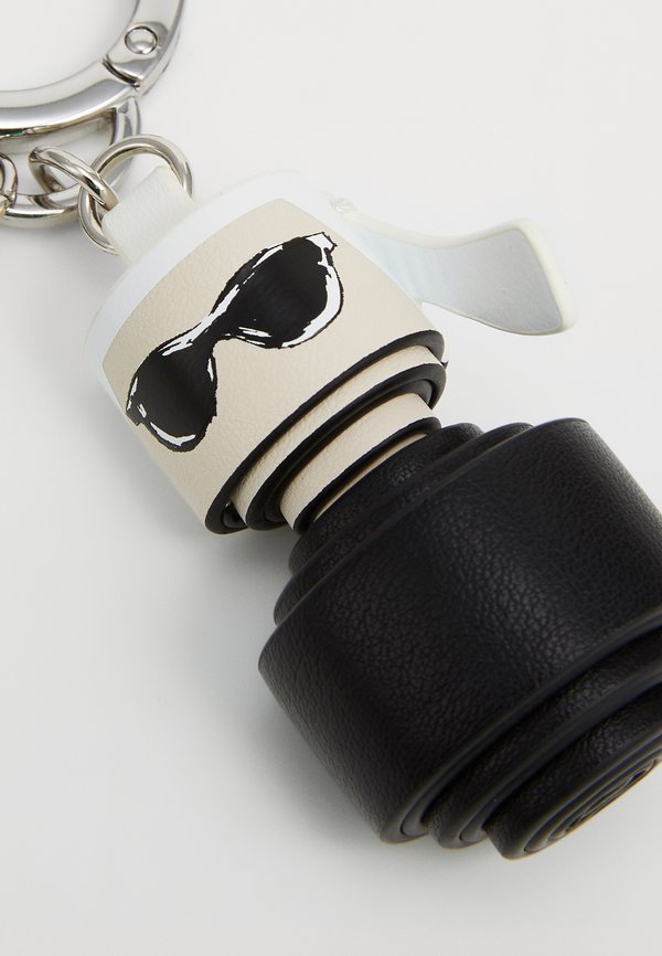 IKON FIGURINE KEYCHAIN - Keyring3