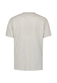 Lichtgrijs T-shirt met korte mouwen, gemaakt van zacht materiaal, met een ronde hals en een eenvoudig ontwerp zonder patronen of accenten.