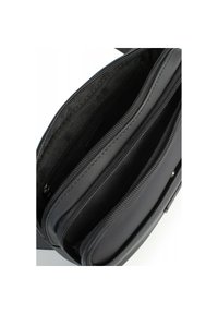 Borsa multifunzionale nera con molteplici scomparti con zip e una superficie esterna testurizzata. L'interno presenta un rivestimento morbido e tasche organizzative.