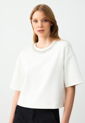 EMBELLISHED NECKLINE - T-shirt con stampa - ecru